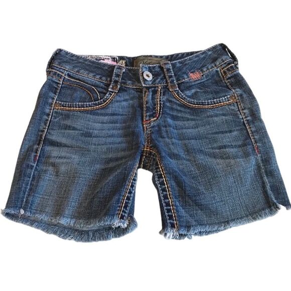 Blue Tattoo Denim Cut-Off Raw Hem Large Flower Brand Patch Shorts Sz 25 - Picture 2 of 12